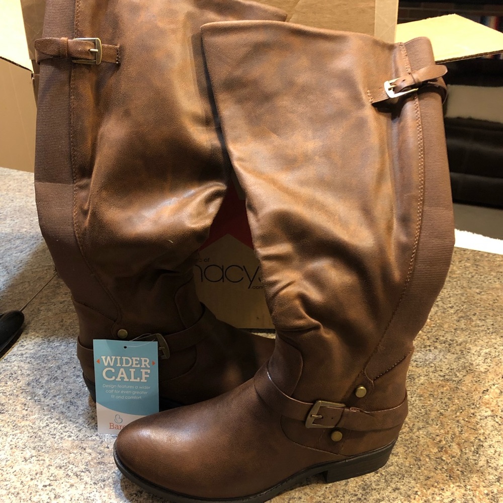 Women’s brown boots wide calf size 9 brand new